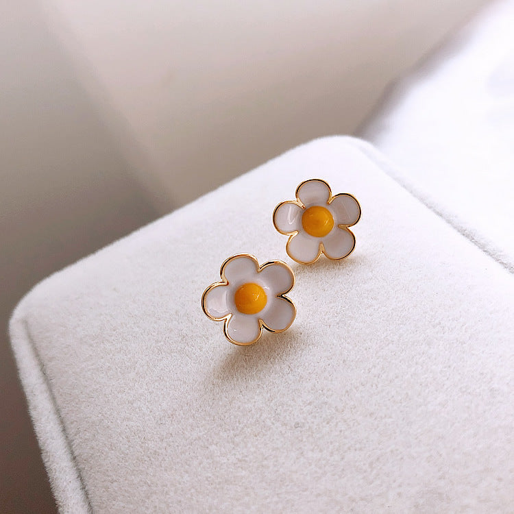 Wholesale S925 silver needle leaf rose small fresh flower earrings